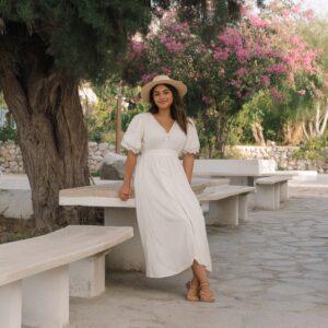 [01.clo.01.AA0002] Flowing dress in lightweight cotton with medium sleeves